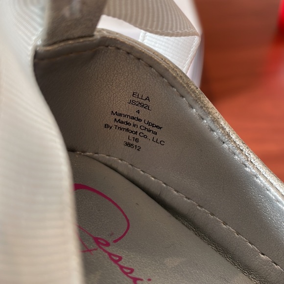 Baby girl Jessica Simpson shoes - Picture 4 of 4